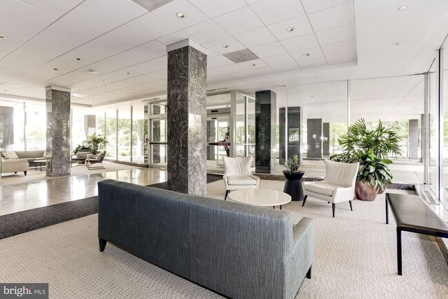 Building Photo - 2475 Virginia Ave NW