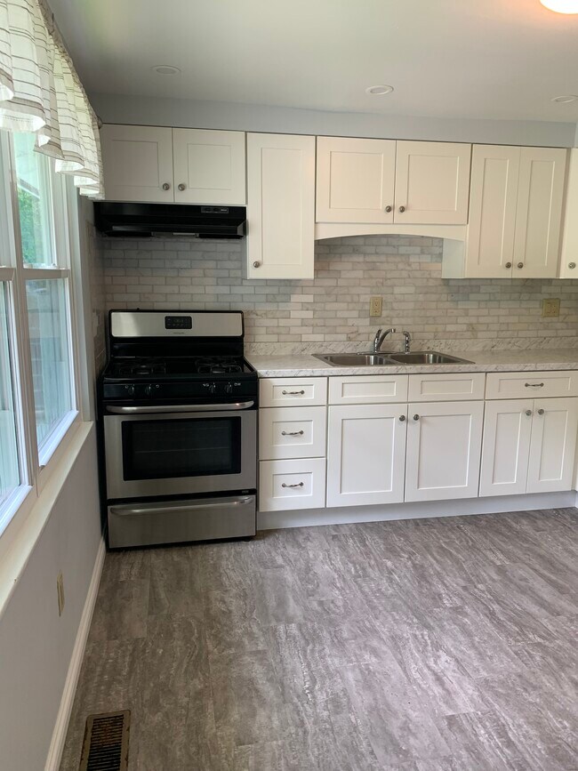 Building Photo - 3745 S Xenia Dr