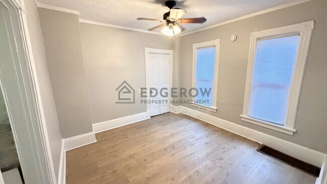 Foto del edificio - 635 Lafayette Ave NE