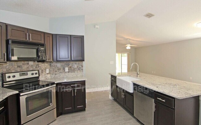 Building Photo - 2114 Ruche Ct