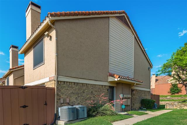 Foto del edificio - 4224 Madera Rd