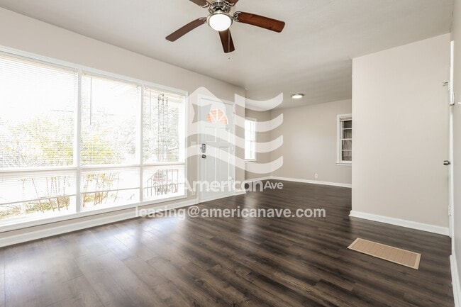 Building Photo - 4332 Chalfonte Dr