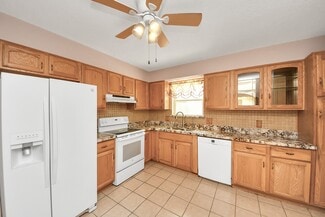 Building Photo - 14115 Wickersham Ln