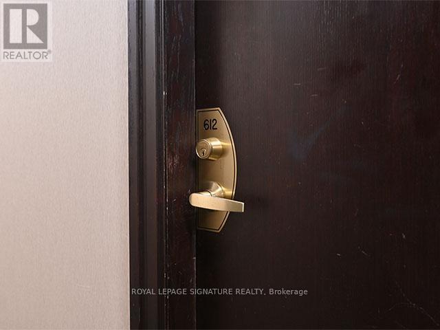 Photo du bâtiment - 30 Grand Trunk Crescent