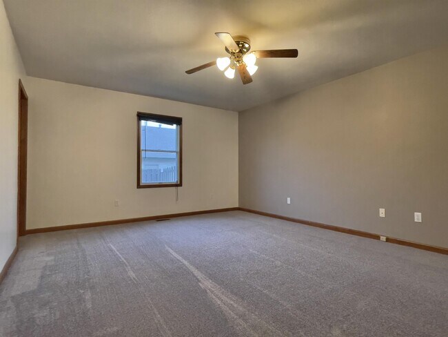 Foto del edificio - 2608 Findley Dr