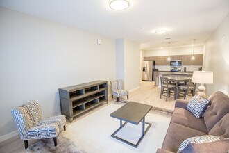 2BD, 2BA - Living Room - Shiloh Commons