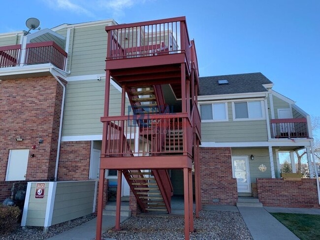 Foto del edificio - 960 S Dawson Way