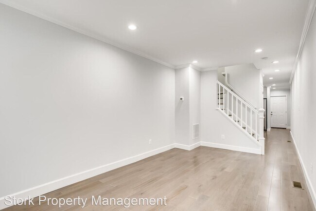 Foto del edificio - 4 br, 3.5 bath House - 1701 Marshall St