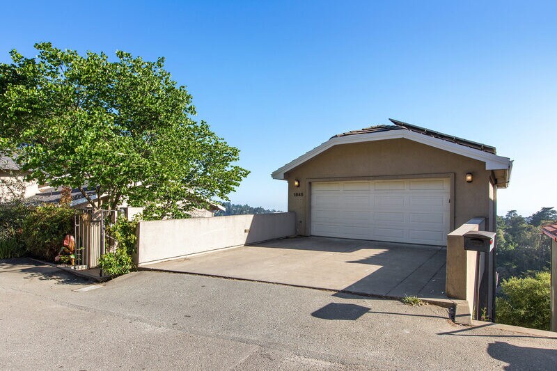 Foto principal - 1845 Northwood Ct