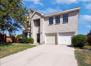 Building Photo - 861 Pimernel Ln