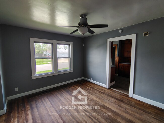 Foto del edificio - 623 E 27th St