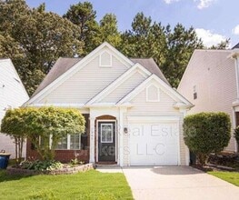 Building Photo - 1645 Heyford Cir NW