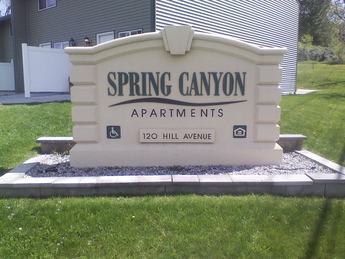 106 Hill Ave, Grand Coulee, WA 99133 Apartments in Grand Coulee, WA