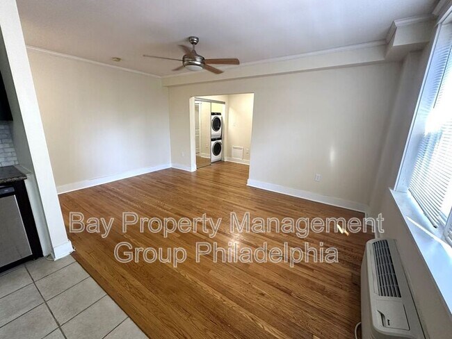 Foto del edificio - 437 W School House Ln