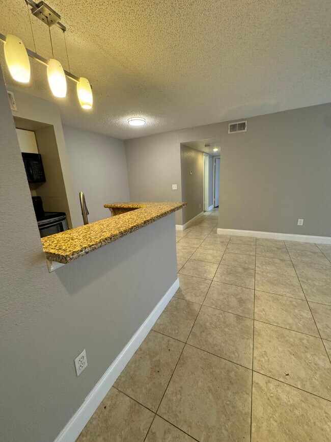 Photo - 2-Bed, 2-Bath in the Heart of Orlando Apartment