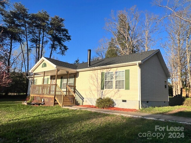 Building Photo - 361 Rankin Hill Rd
