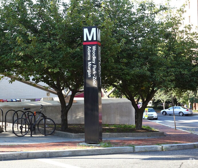 Connecticut Plaza Apartments