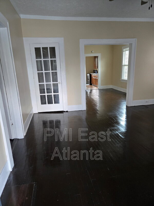 Foto del edificio - 272 Joseph E. Lowery Blvd NW