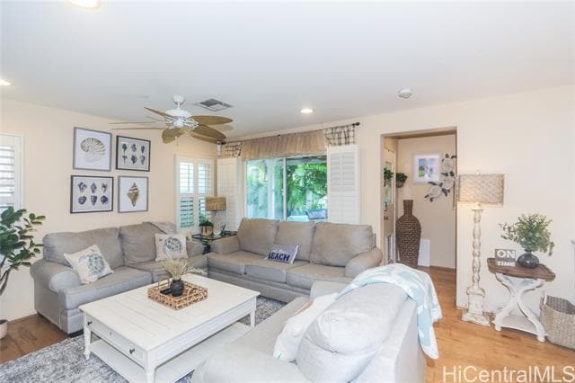 Building Photo - 91-1013-1013 Waiemi St