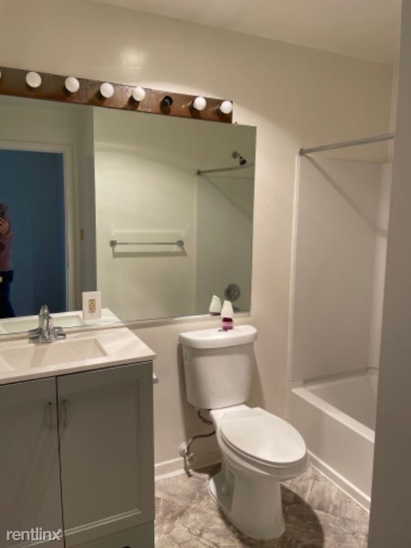 Foto del edificio - 1 br, 1 bath Condo - 7909 Coriander Drive