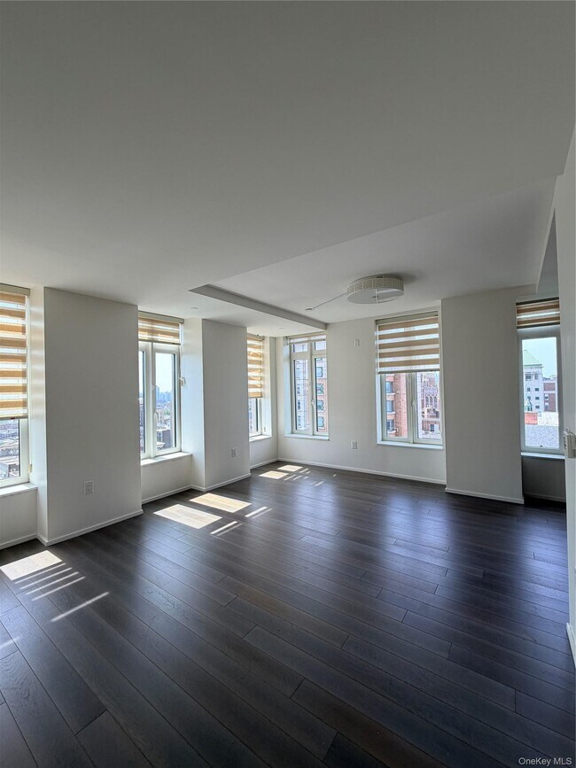 Foto del edificio - 543 W 122nd St