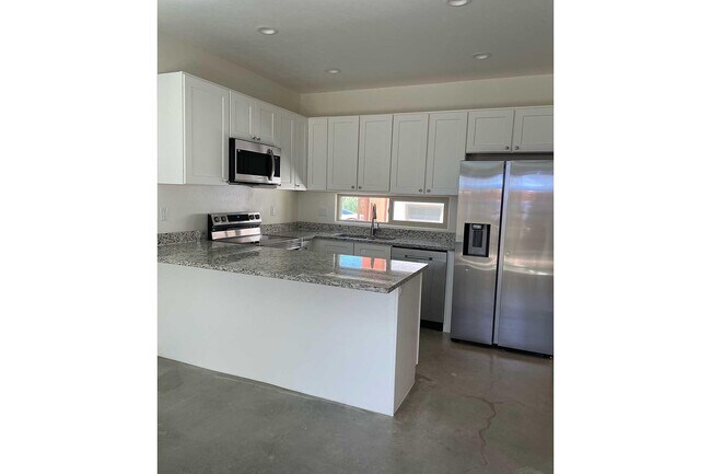 image1_1 - Greenhaven Apartments