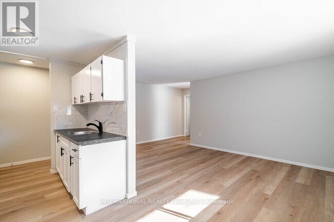 Photo du bâtiment - 77 East St