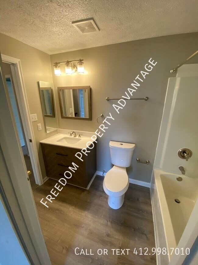 Foto del edificio - 313 Murrays Ln