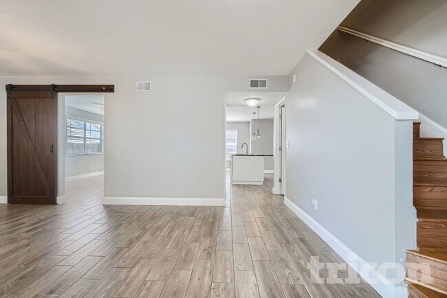 Foto del edificio - 2860 Denmarsh Ct