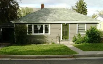Building Photo - 1516 Hillside Dr