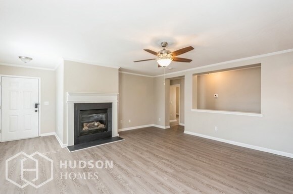Foto del edificio - NOW AVAILABLE! - 4315 Stone Mountain Dr, G...