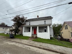 Building Photo - 2019 Highland Ave