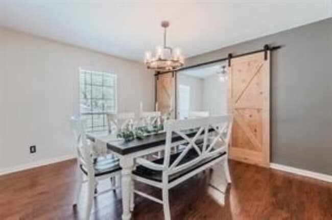 Building Photo - 1514 Cherokee Trl