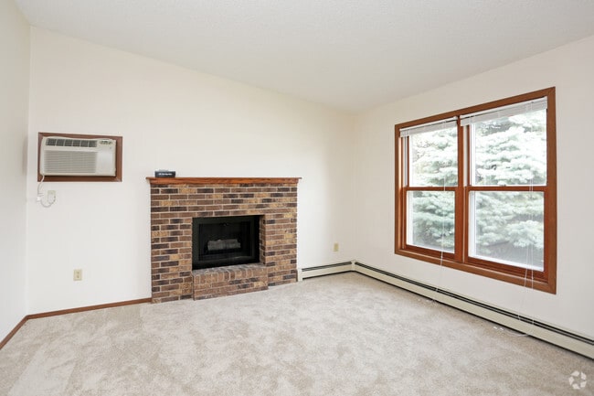 Interior Photo - Creekstone Falls