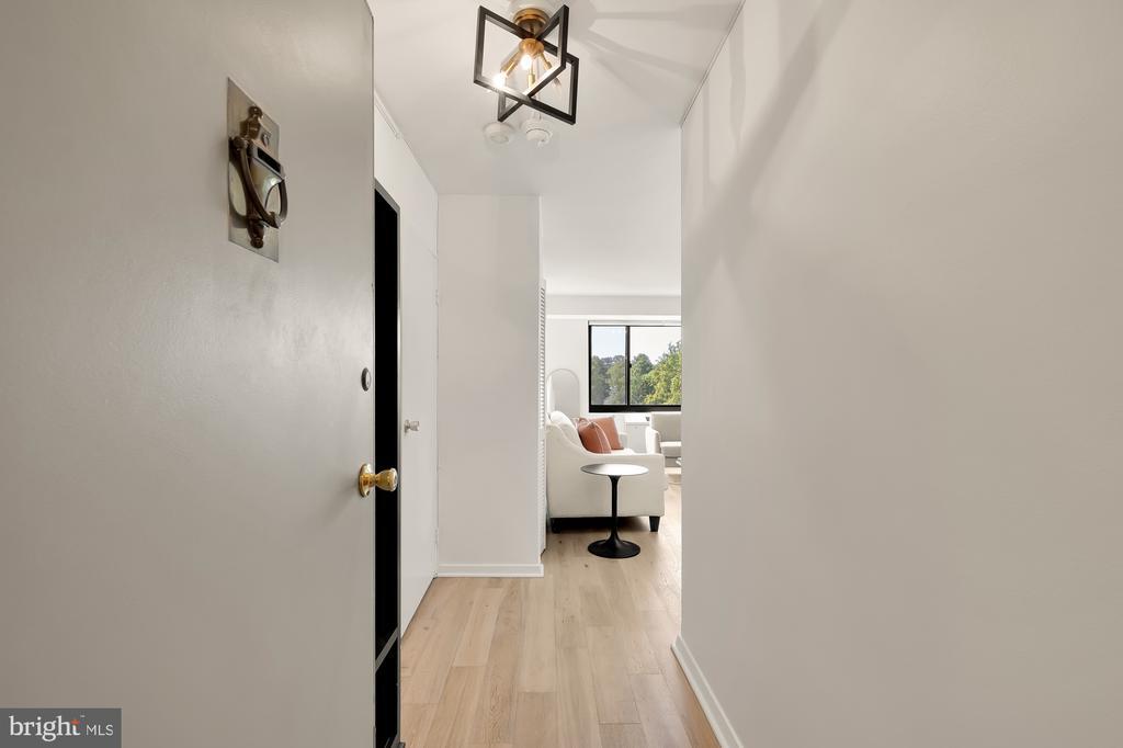 Foto principal - 5410 Connecticut Ave NW