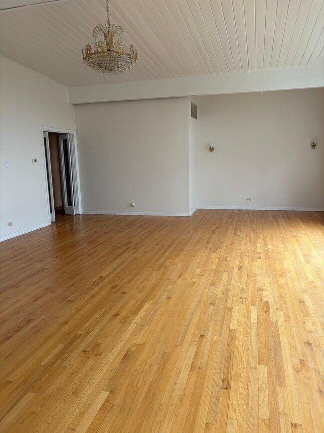 Foto del edificio - 15601 108th Ave