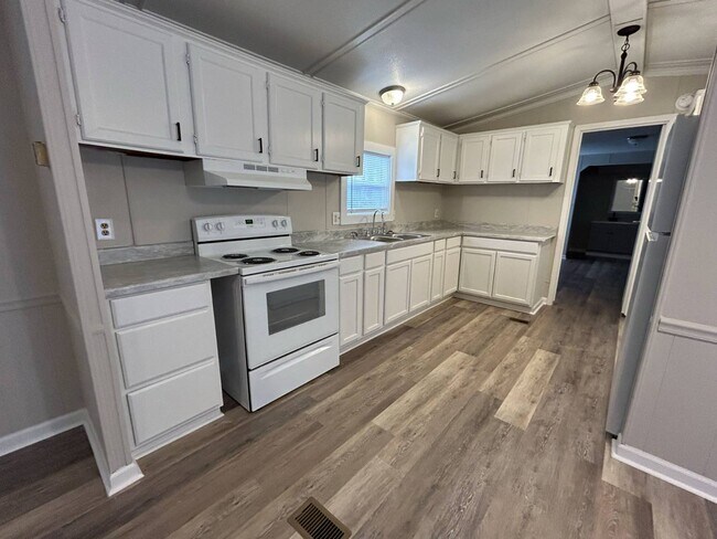 Foto del edificio - 97 White Oak Village