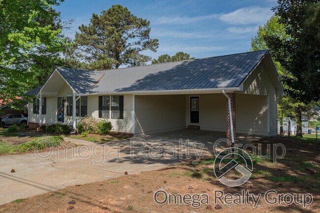 Building Photo - 89 Ridge Crest Dr