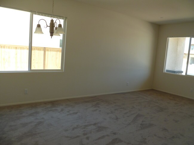 Foto del edificio - 3566 Half Dome Ave