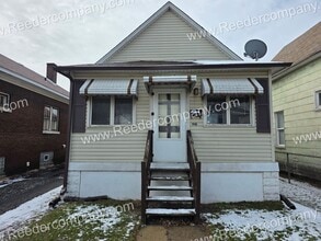 Building Photo - 910 Wilcox St