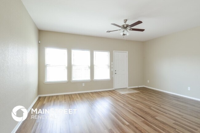 Building Photo - 9138 Vondel Park