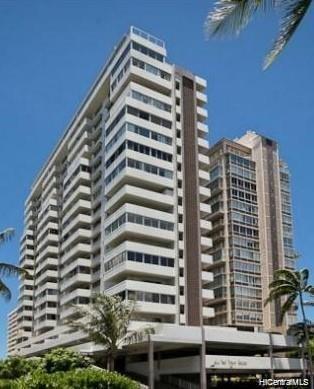 Foto principal - 2421 Ala Wai Blvd