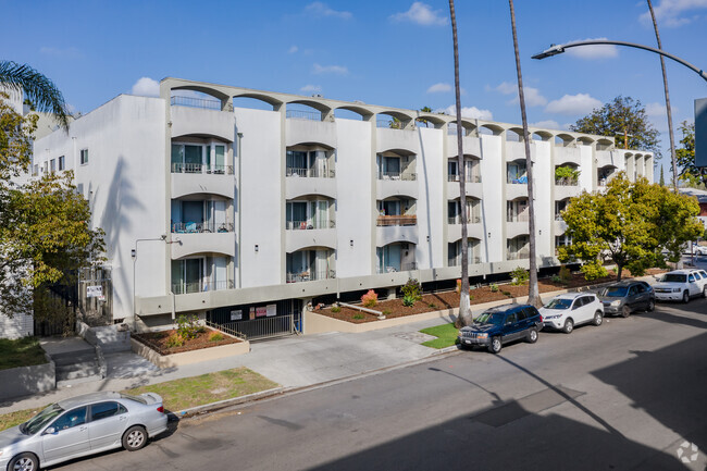 Panoramic view - St. Andrews Place Apartments