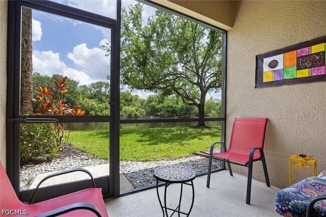 Foto del edificio - 3210 Cottonwood Bend