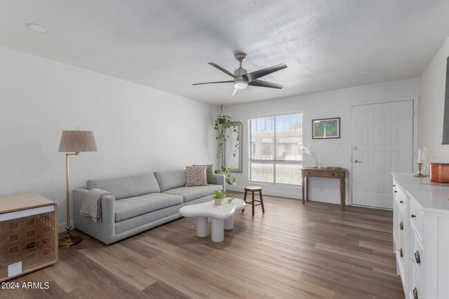 Building Photo - 8241 N Central Ave