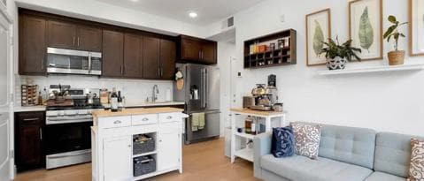 Building Photo - 29438 Urbia Way