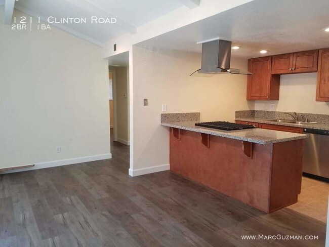 Foto del edificio - Remodeled Duplex 2 Bed with Garage