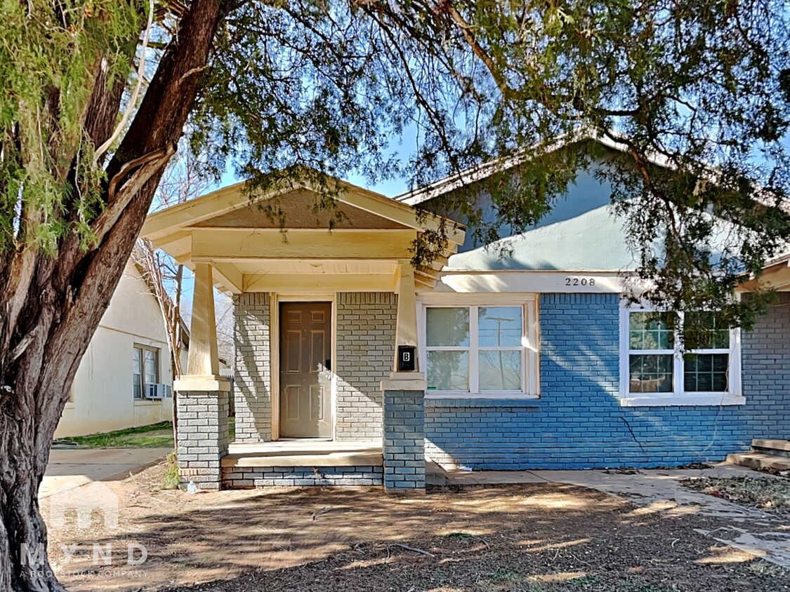 Foto principal - 2208 Avenue U B Ave