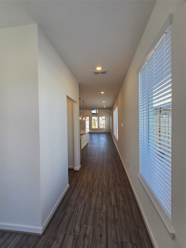 Building Photo - 22110 Taldora Bnd Trl