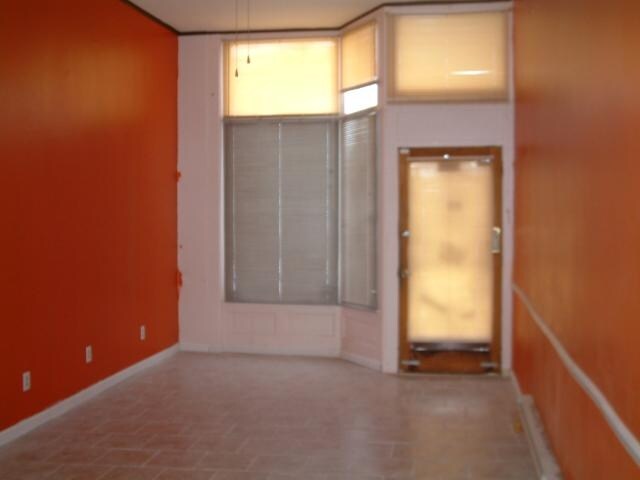 Foto del edificio - 8019 E 46th St